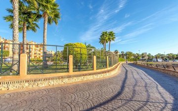 Property slide 39