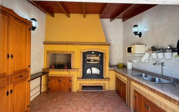 Property slide 25
