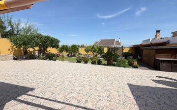 Property slide 38