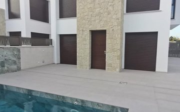 Property slide 21