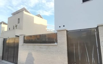 Property slide 27