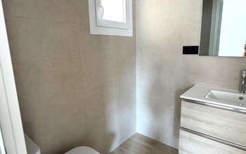 Property slide 14