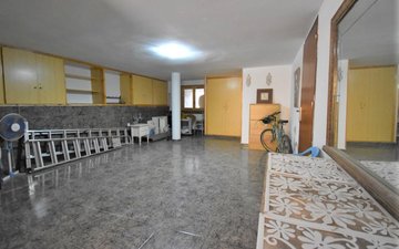 Property slide 20
