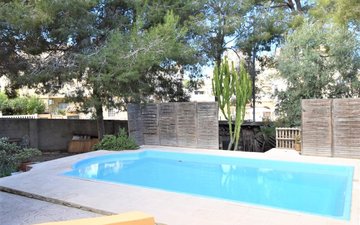 Property slide 29