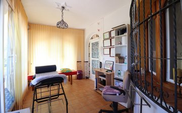 Property slide 30