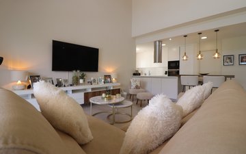 Property slide 8