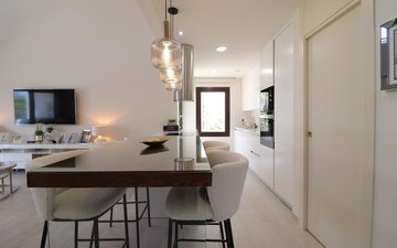 Property slide 10