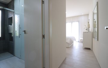 Property slide 16