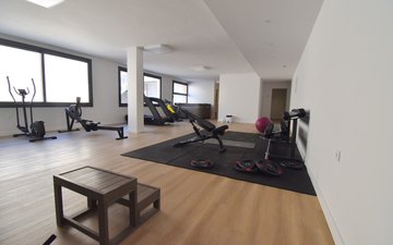 Property slide 22