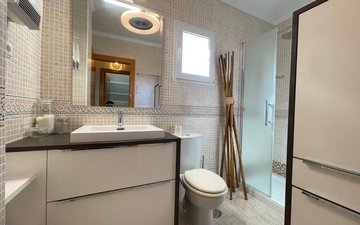 Property slide 21