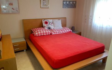 Property slide 16