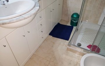 Property slide 21