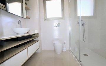 Property slide 24