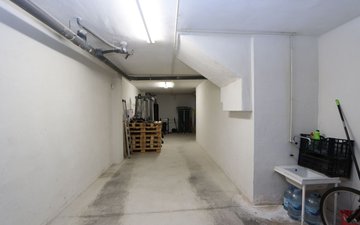 Property slide 37