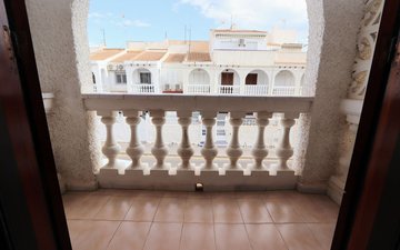 Property slide 17