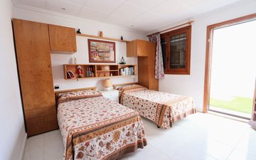 Property slide 21