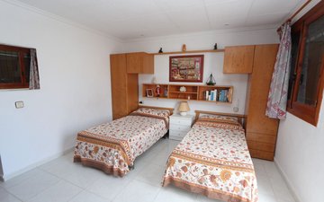 Property slide 22