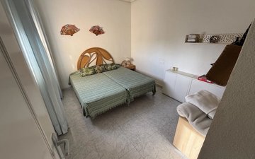 Property slide 16
