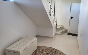 Property slide 25