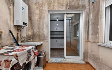 Property slide 17