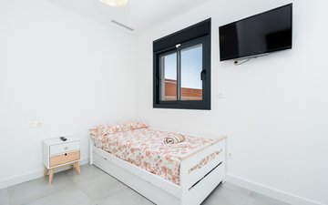 Property slide 20