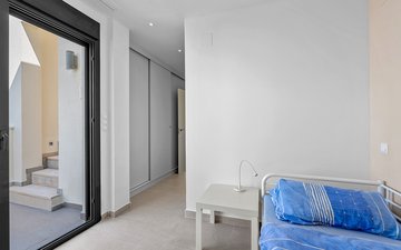 Property slide 22