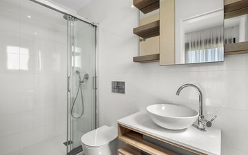 Property slide 19