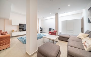 Property slide 22