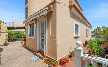 Property slide 19