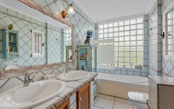 Property slide 26