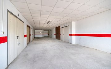 Property slide 22