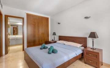 Property slide 16
