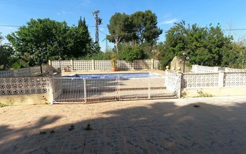 Property slide 22