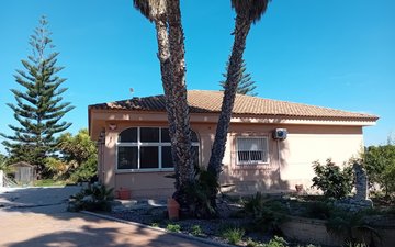 Property slide 25