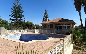 Property slide 39
