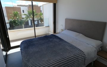 Property slide 18