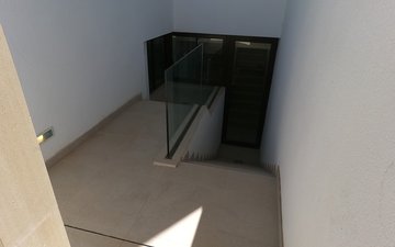 Property slide 20