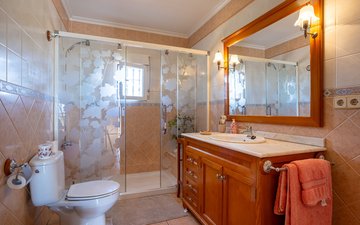 Property slide 21