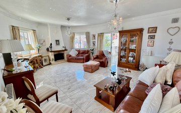 Property slide 6