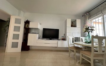 Property slide 7