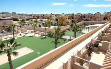 Property slide 36
