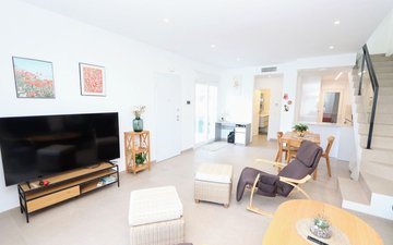 Property slide 12