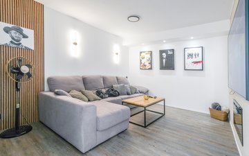 Property slide 17
