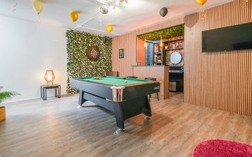 Property slide 21