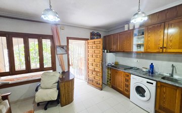 Property slide 10