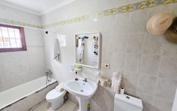 Property slide 18