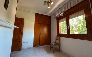Property slide 35
