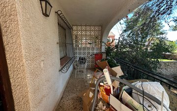 Property slide 43