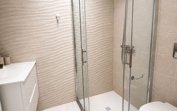 Property slide 21