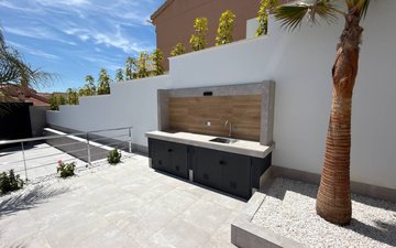 Property slide 21